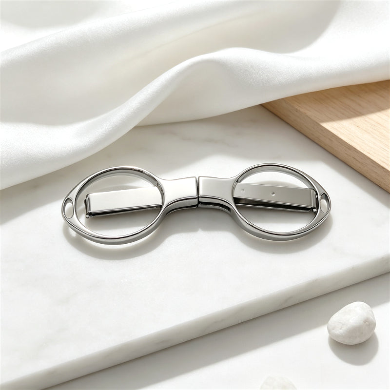 1PC Mini Eyeglass Shaped Folding Pocket Scissors, Portable Travel Small Scissors for DIY Sewing Thread Cutting & Craft Supplies