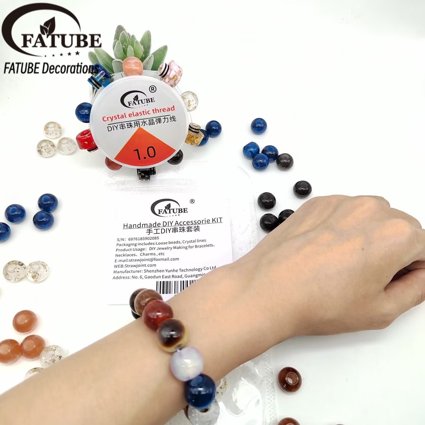 Inlaid gold foil and natural crack texture, transparent glossy appearance for elegant handmade jewelry.