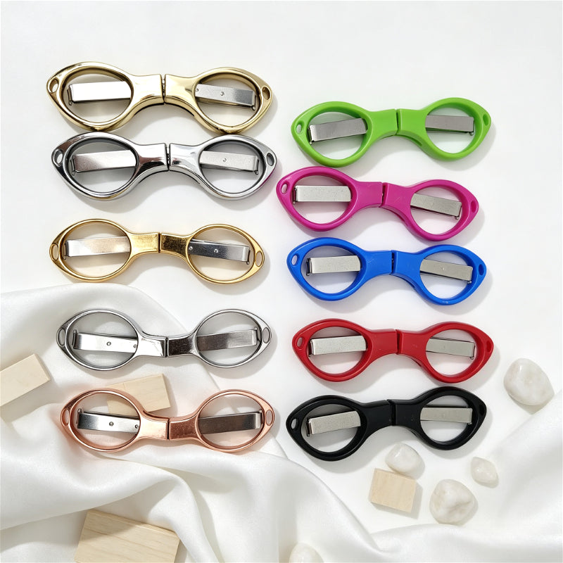 1PC Mini Eyeglass Shaped Folding Pocket Scissors, Portable Travel Small Scissors for DIY Sewing Thread Cutting & Craft Supplies